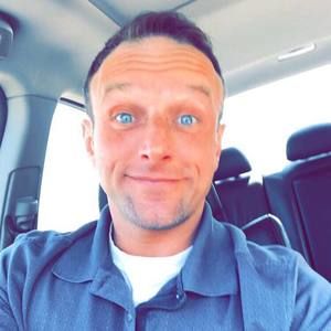 Meet your Posher, Eric